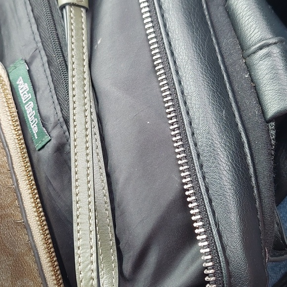 Coach Wrist Wallet - Picture 4 of 7